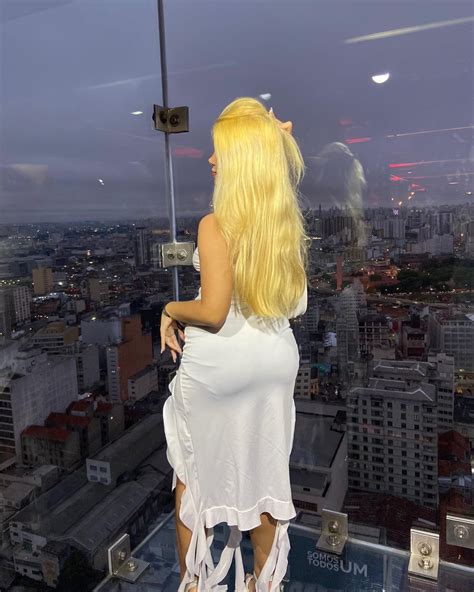 rebecalemoss erome|Rebecalemos : r/deusasbrazil .